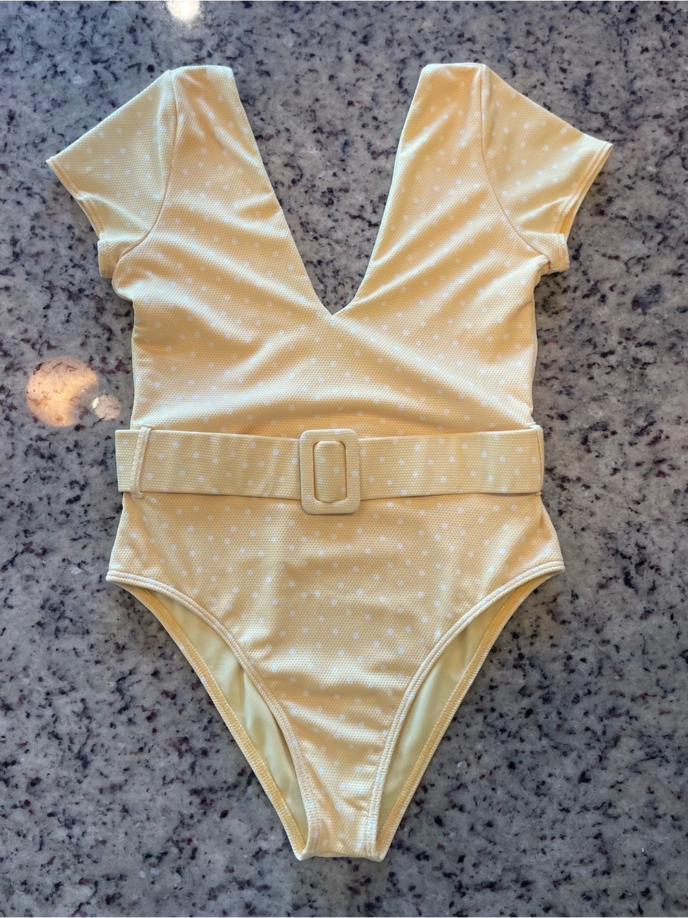 New Billabong X Salty blonde “Sundipped” cap sleeved one piece M retail $120